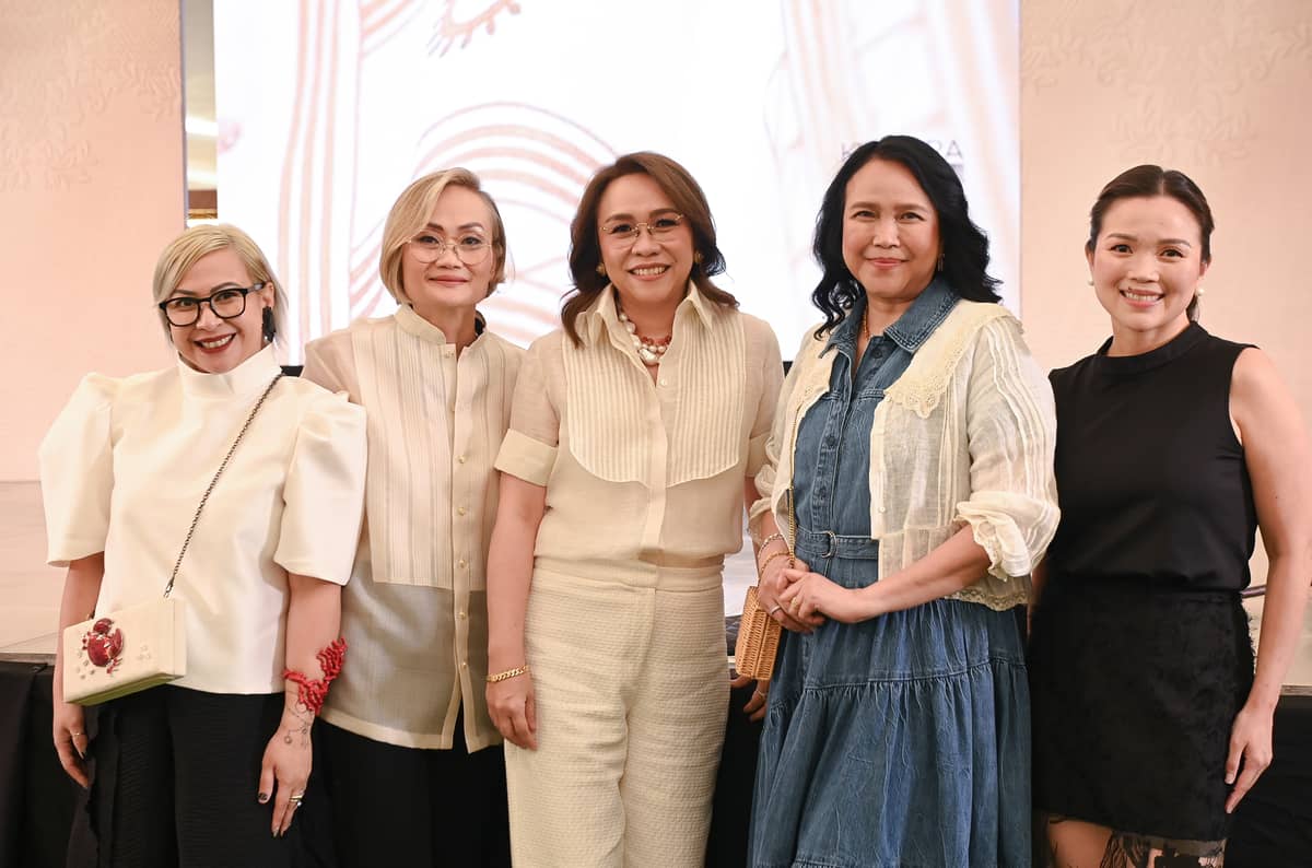 Kitty Bunag, Sheila Tan, Ivy Yap, Audrey Martinez and Fatima Uy.